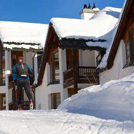 Апартаменты Schweizerhof 111