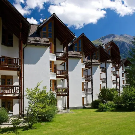 Schweizerhof 111 *